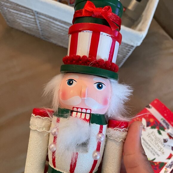 Christmas Limited Wooden Painted Nutcracker Soldier by Sleigh Hill. Holiday Home - Picture 1 of 16